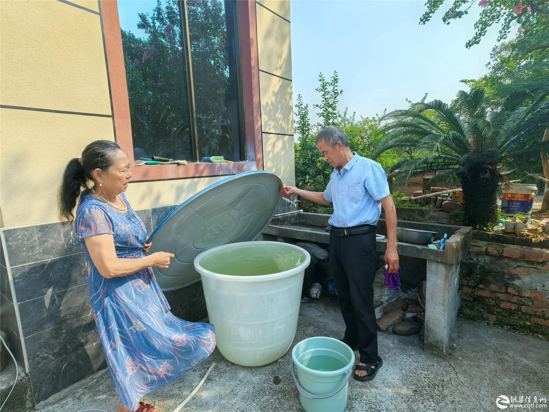 【百姓故事】铜梁区玉顶村邓荣海：“联络员”“防火员”“宣传员”